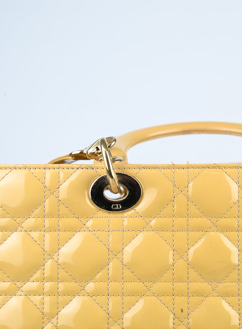 Dior Borsa Lady Large in vernice beige -  lesleyluxuryvintage