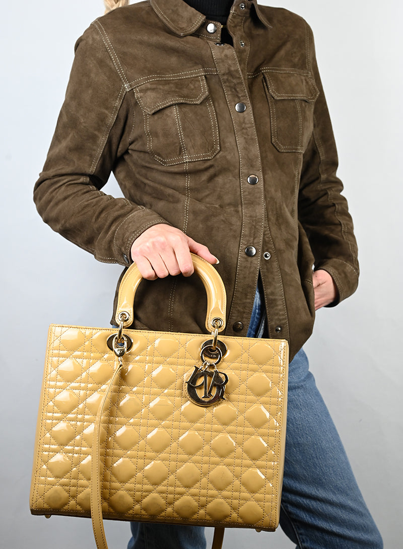 Dior Borsa Lady Large in vernice beige -  lesleyluxuryvintage