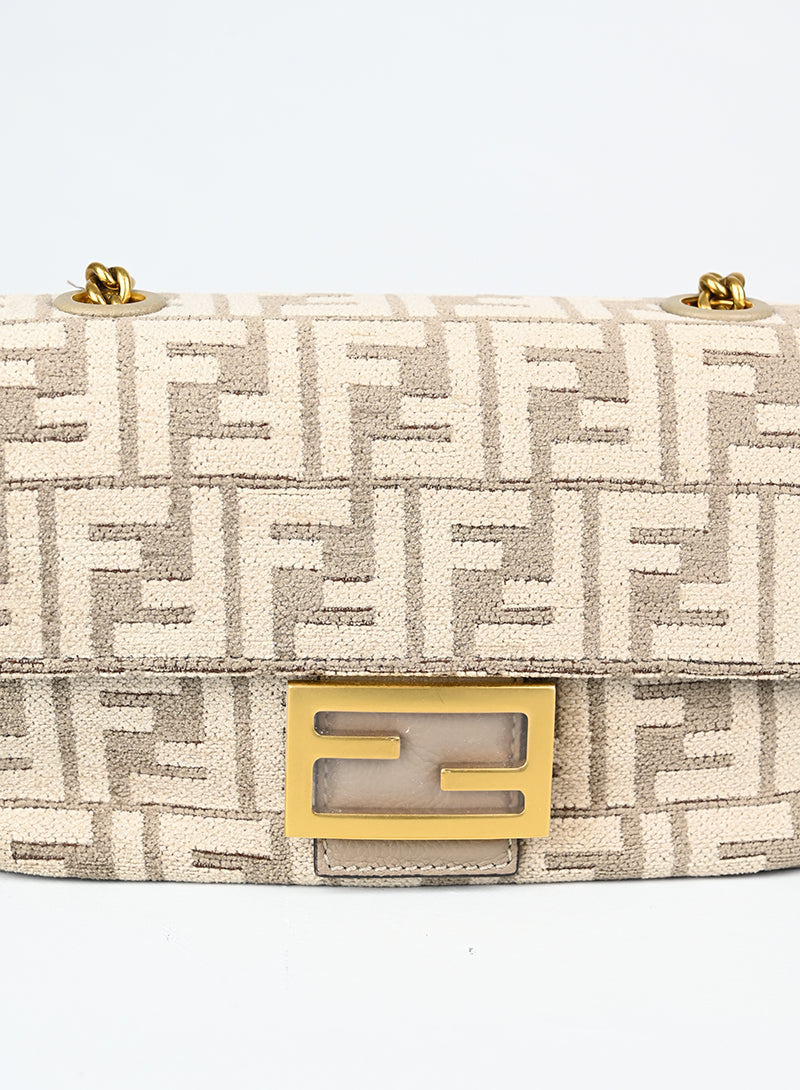 Fendi Borsa Baguette in velluto beige