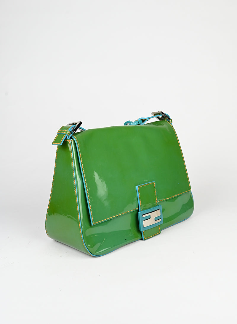 Fendi Borsa Mama Baguette in vernice verde -  lesleyluxuryvintage