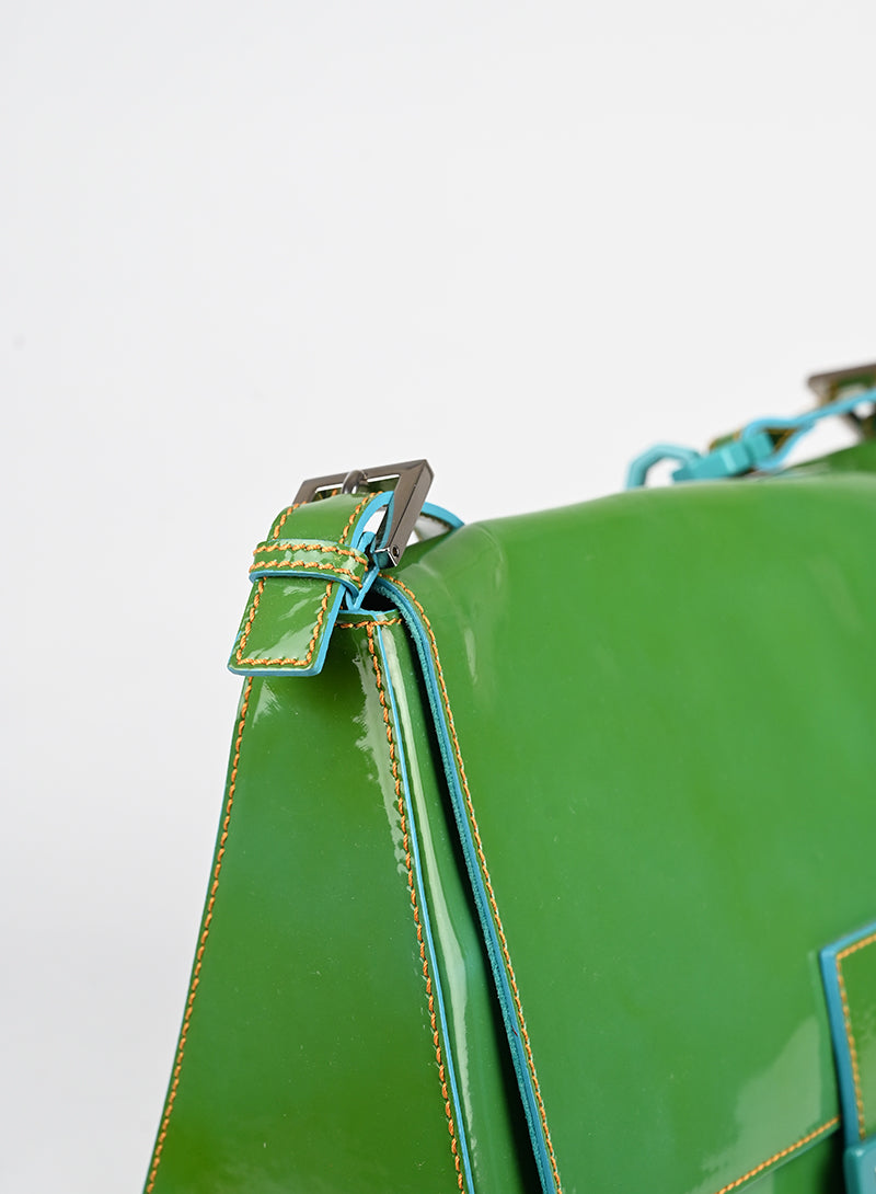 Fendi Borsa Mama Baguette in vernice verde -  lesleyluxuryvintage