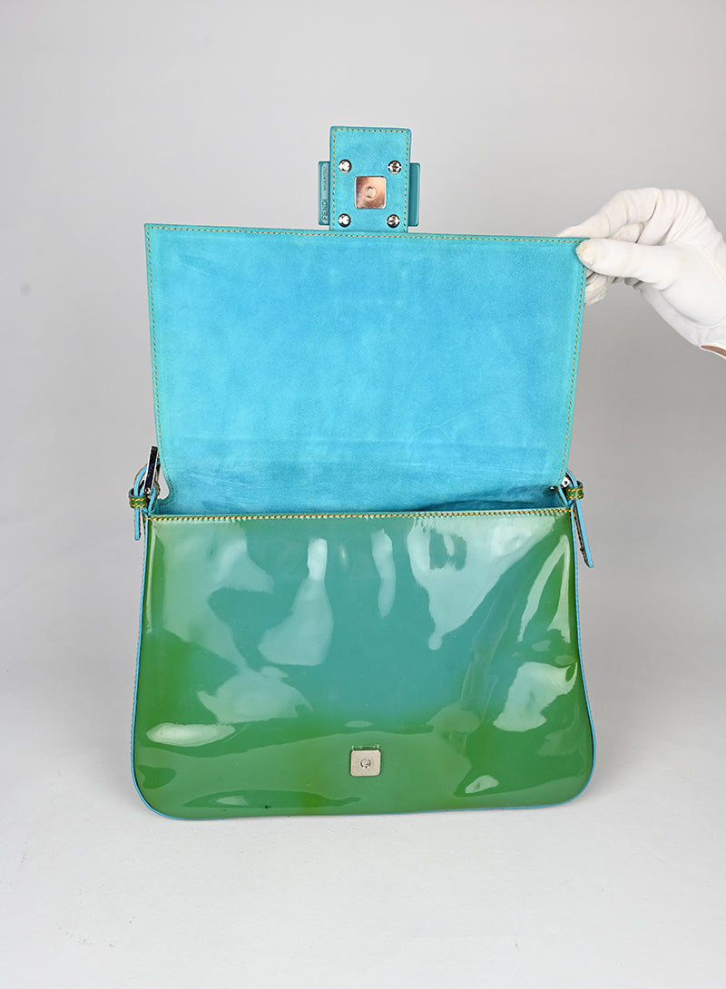 Fendi Borsa Mama Baguette in vernice verde -  lesleyluxuryvintage