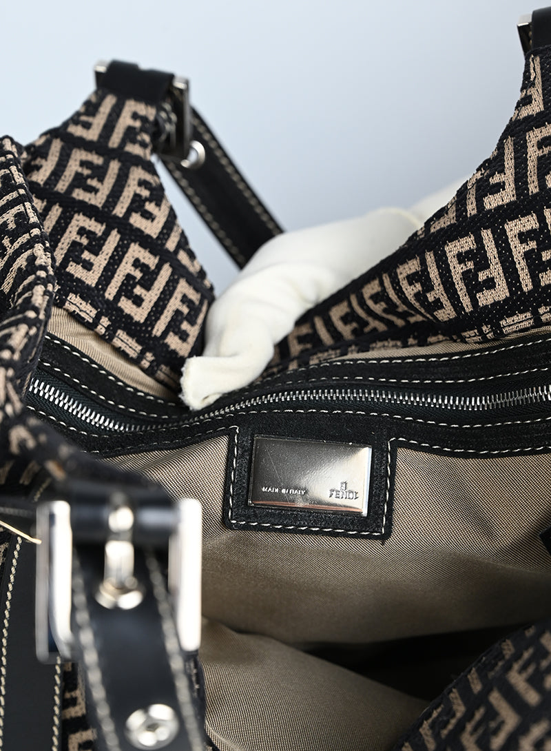 Fendi Borsa Trapeze Zucca in canvas