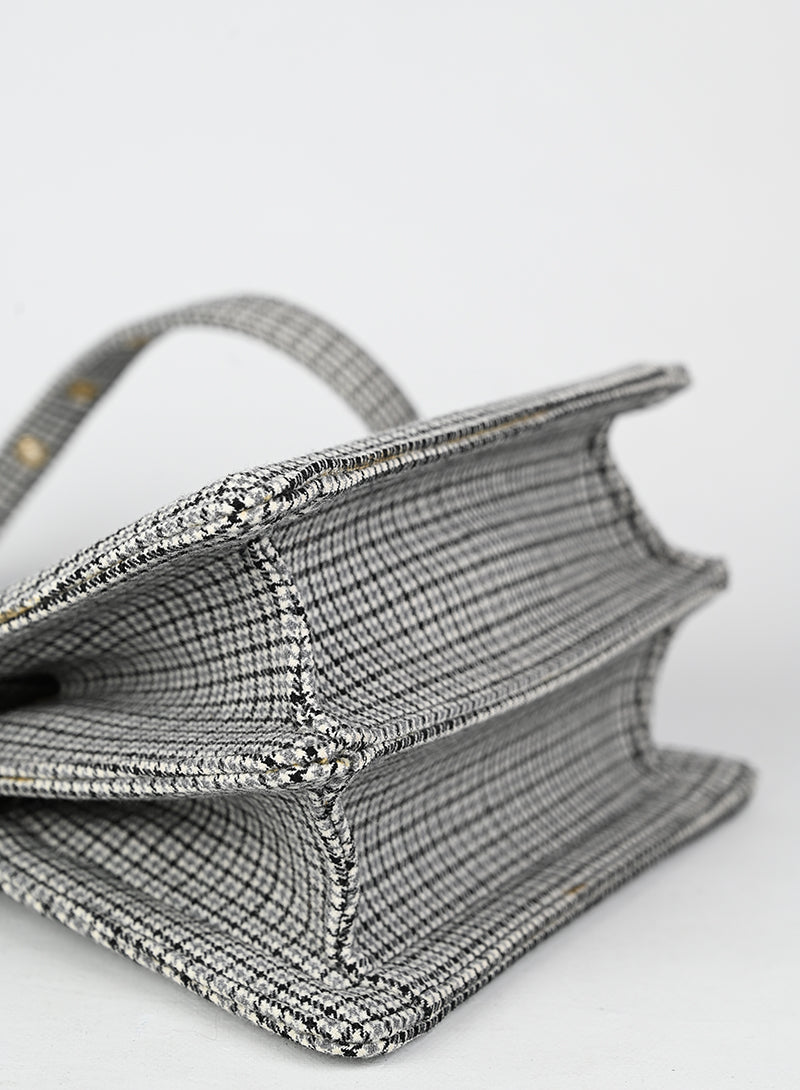 Fendi Borsa Peekaboo Pied de puole grigia