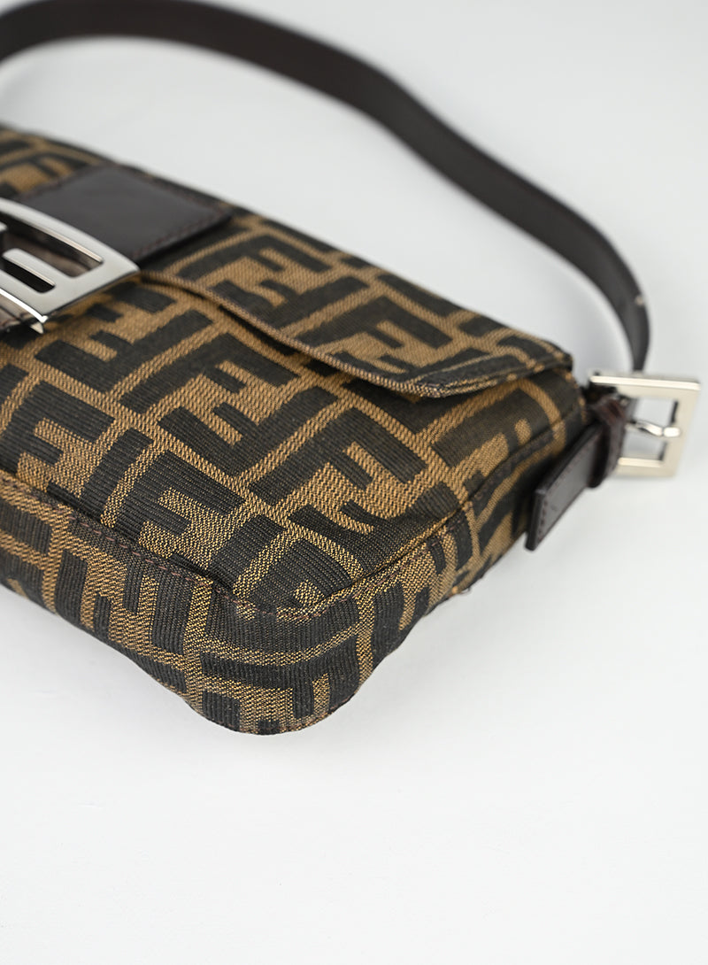 Fendi Baguette Zucca Marrone