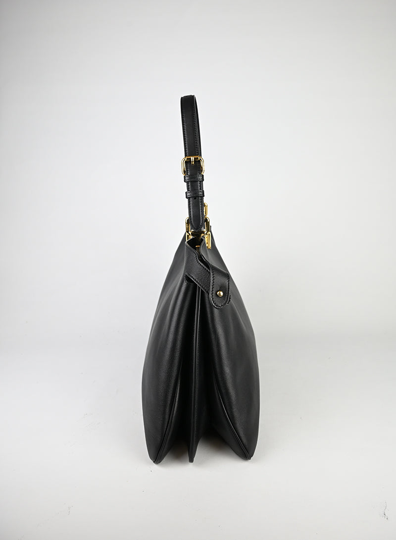 Fendi Peekaboo ISeeU Media in pelle Nera