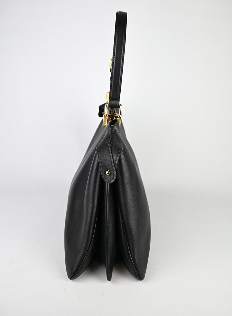 Fendi Peekaboo ISeeU Media in pelle Nera