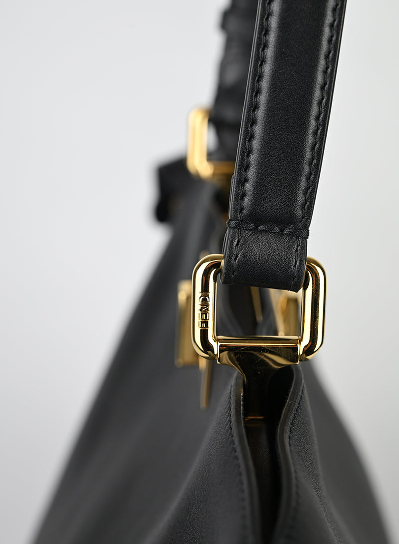 Fendi Peekaboo ISeeU Media in pelle Nera