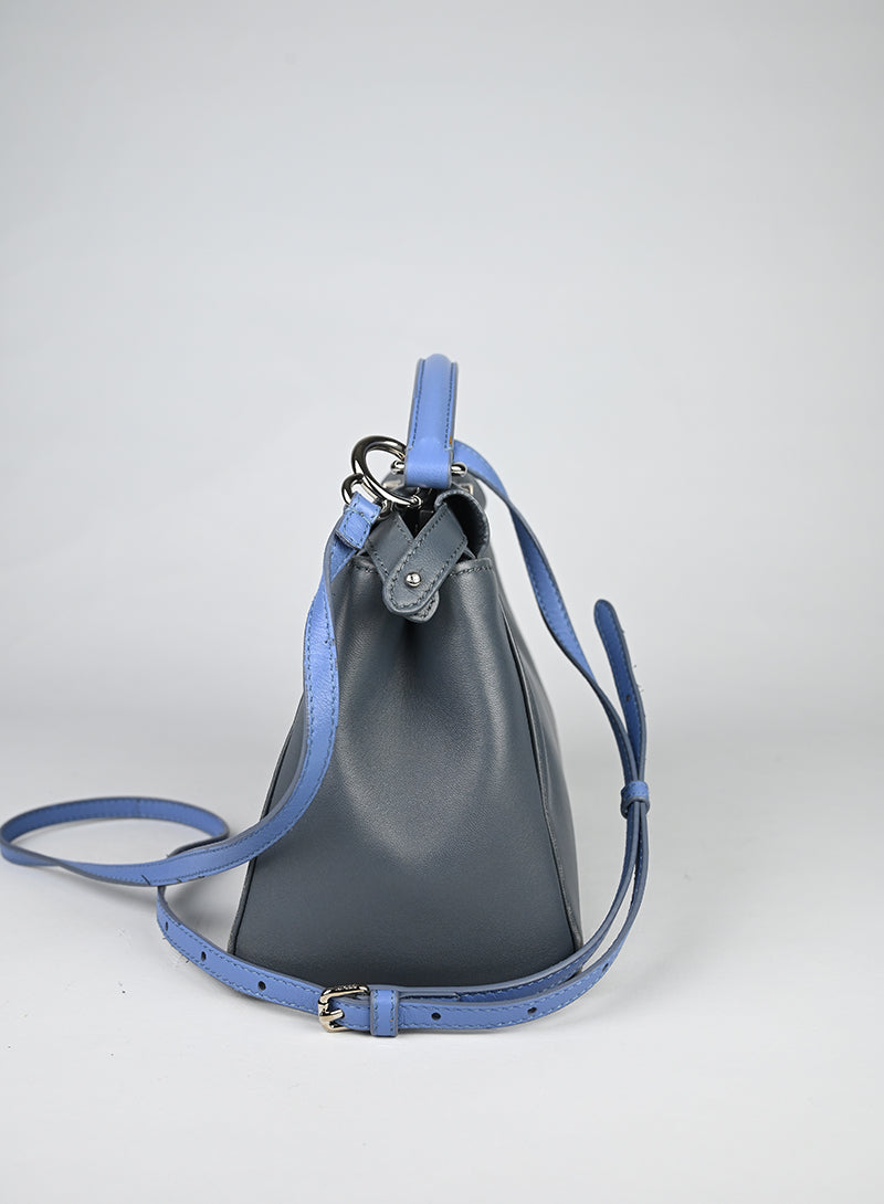 Fendi Peekaboo Mini in Pelle Avio