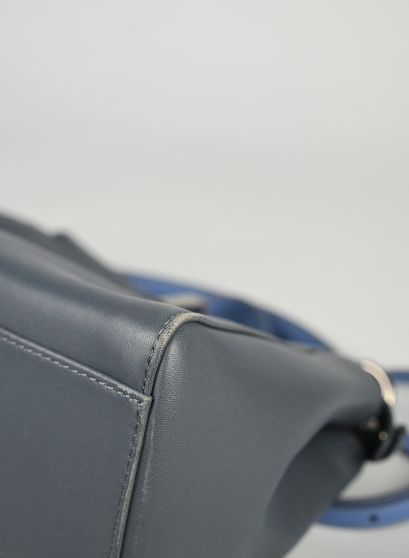 Fendi Peekaboo Mini in Pelle Avio