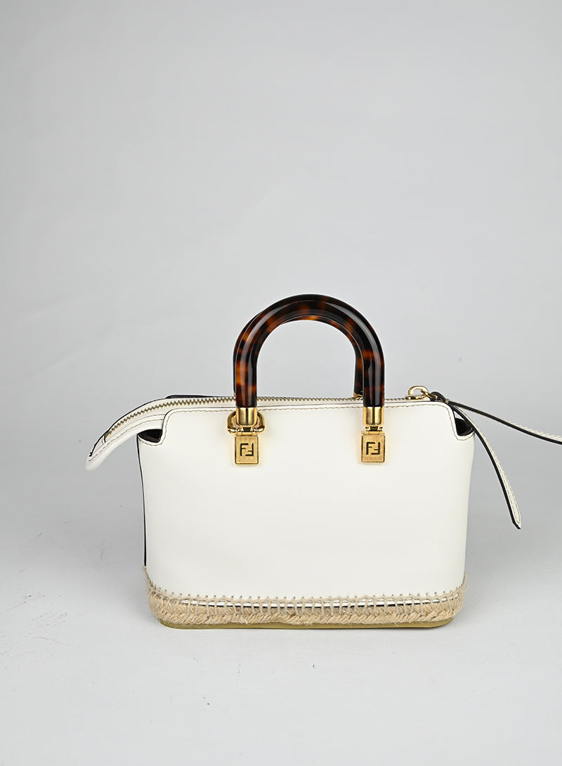 Fendi Borsa By the Way mini in pelle bianca