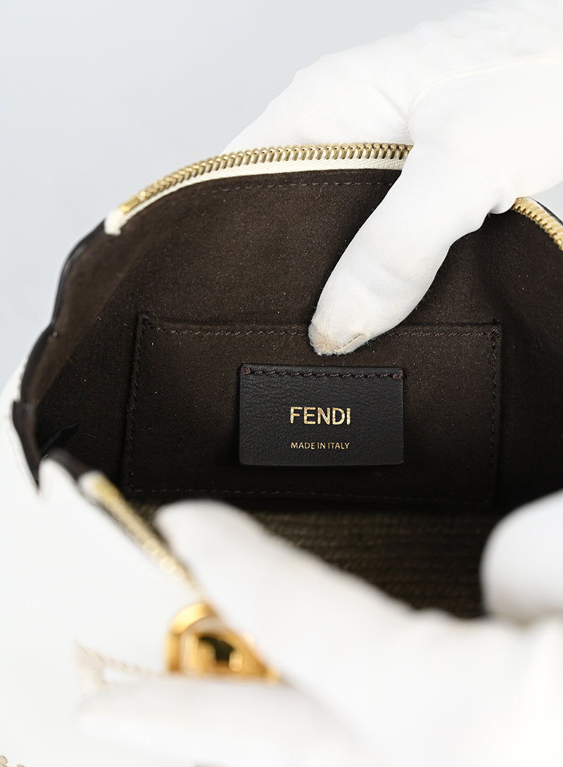 Fendi Borsa By the Way mini in pelle bianca