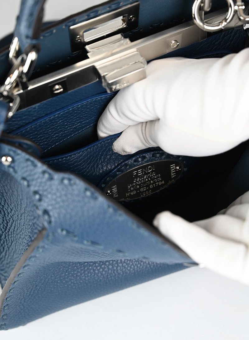 Fendi Borsa Peekaboo ISeeU petite blu