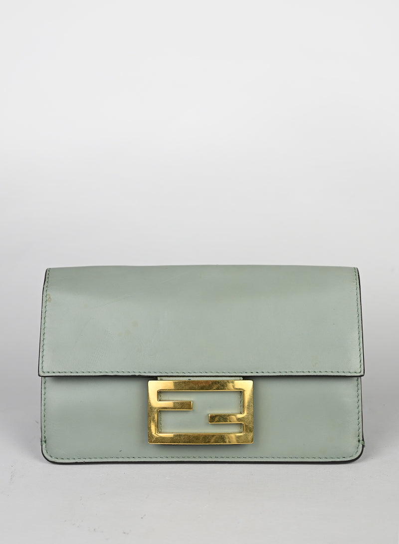Fendi Borsa in pelle verde acqua
