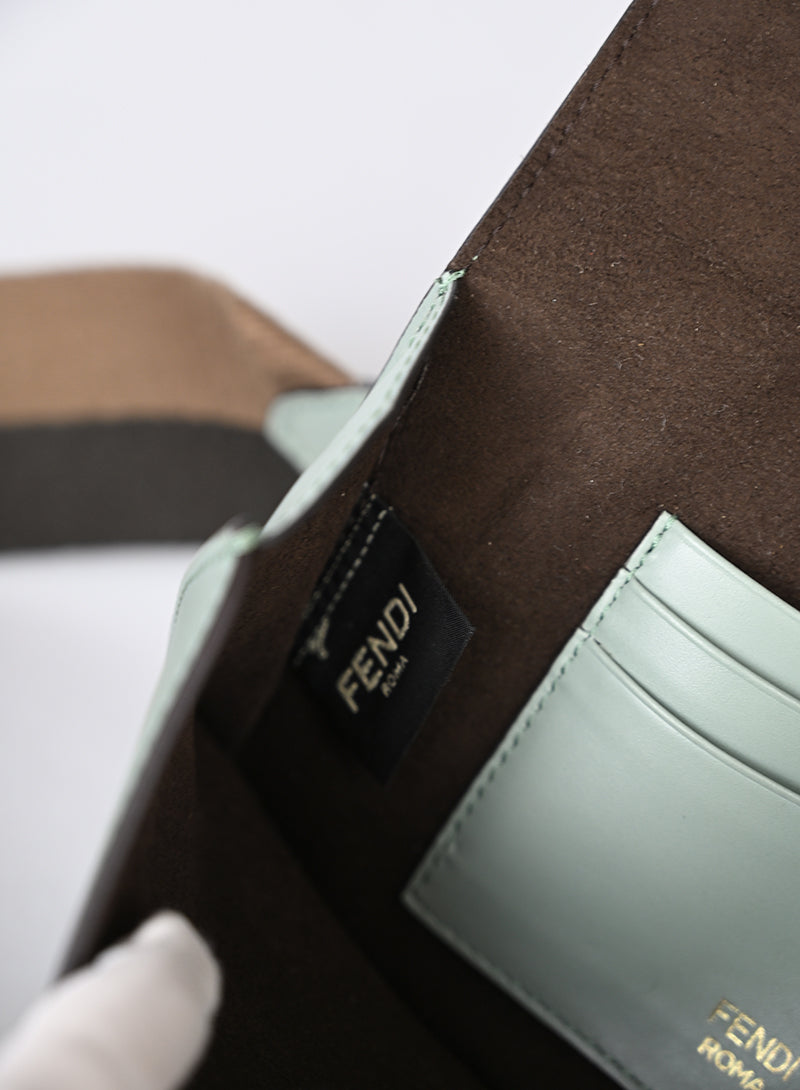 Fendi Borsa in pelle verde acqua
