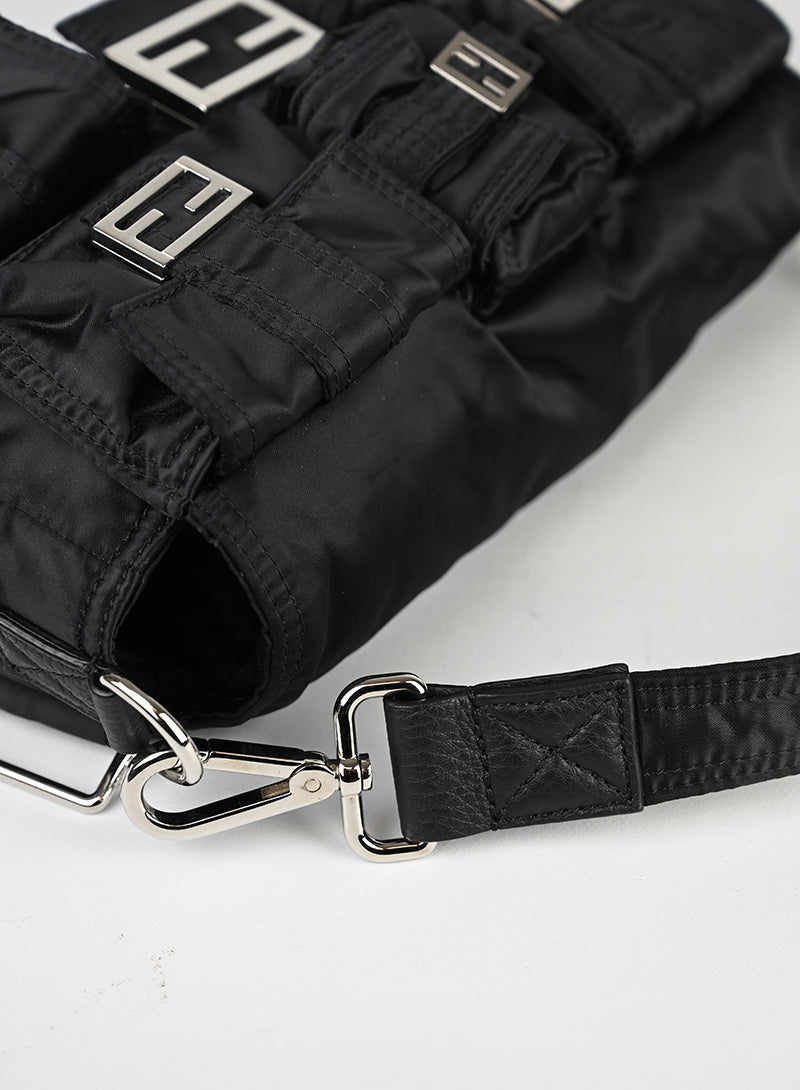 Fendi Borsa Multipocket Baguette ECONYL Nera