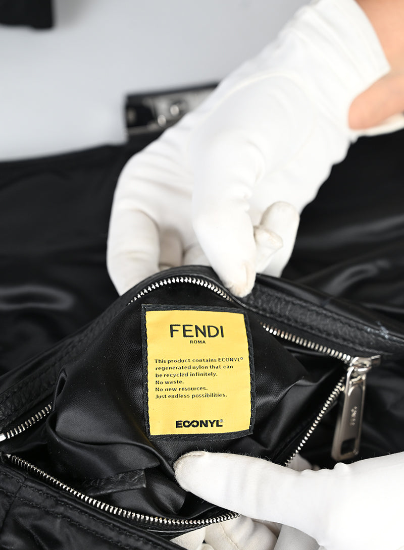 Fendi Borsa Multipocket Baguette ECONYL Nera