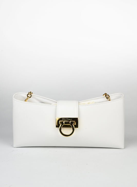 Ferragamo Borsa in pelle bianca -  lesleyluxuryvintage