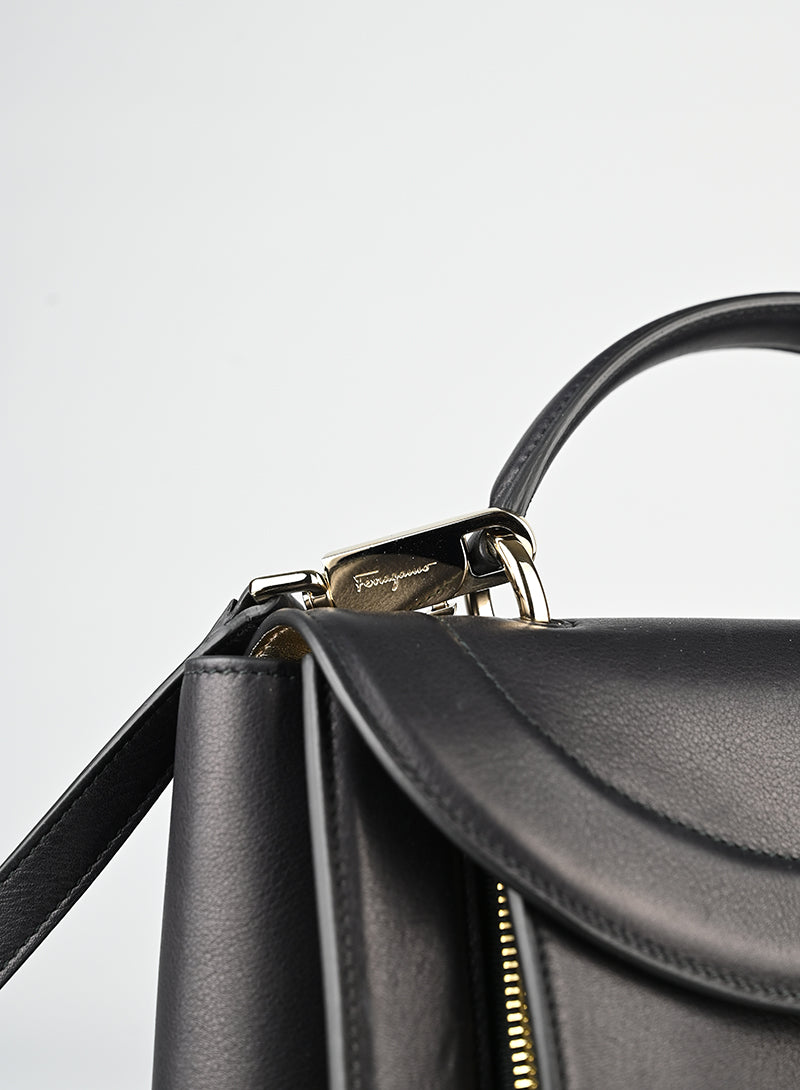 Ferragamo Borsa Sophia in pelle nerax