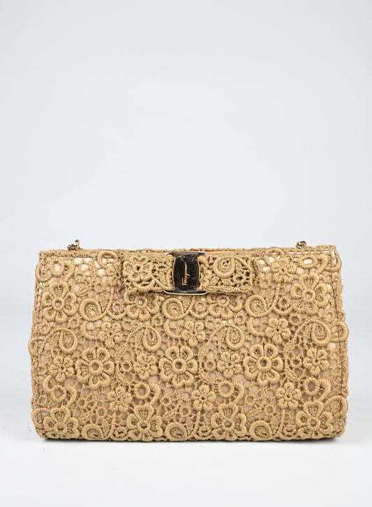 Ferragamo Pochette Pizzo Macramè Beige