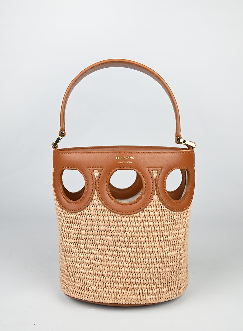 Ferragamo Gancini XS Rafia Cognac