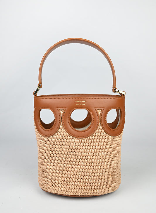 Ferragamo Gancini XS Rafia Cognac