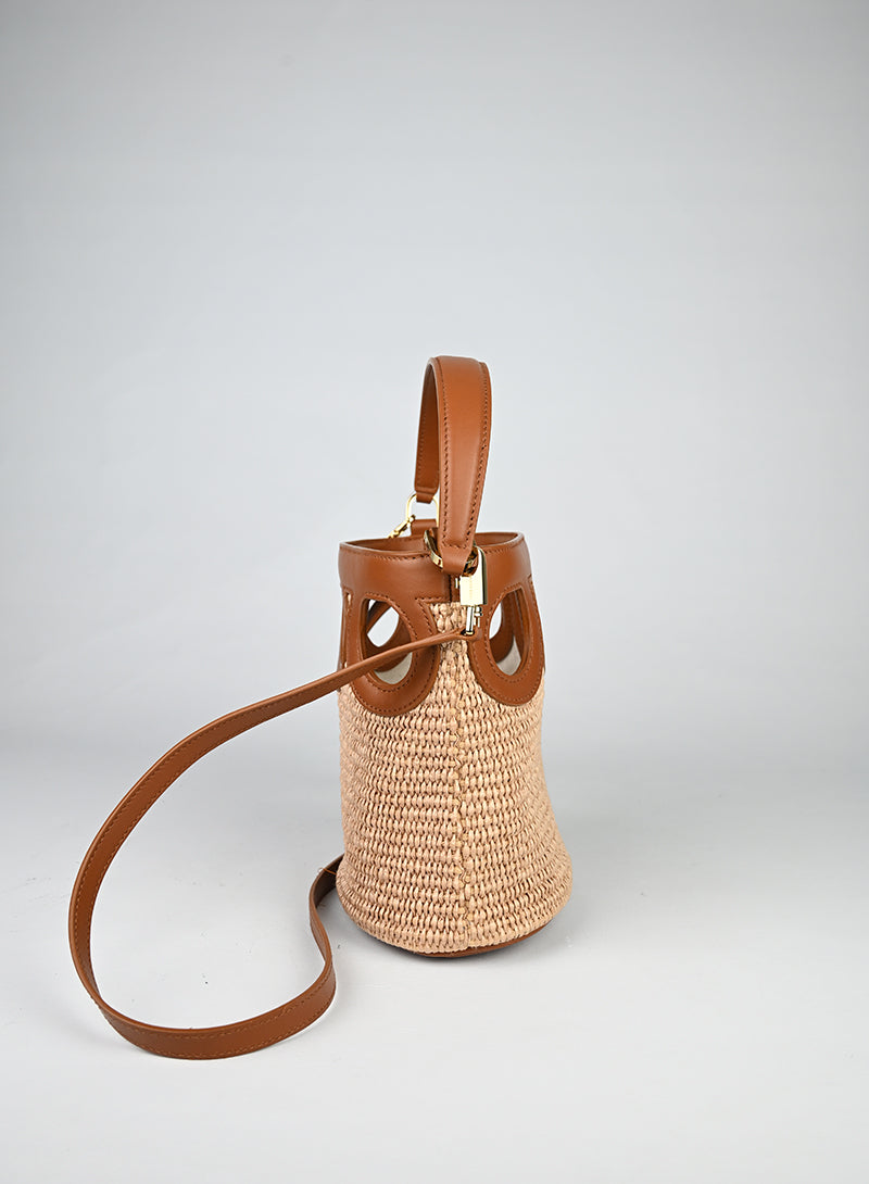Ferragamo Gancini XS Rafia Cognac