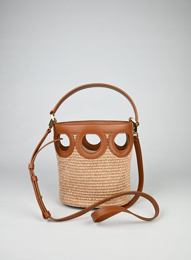 Ferragamo Gancini XS Rafia Cognac