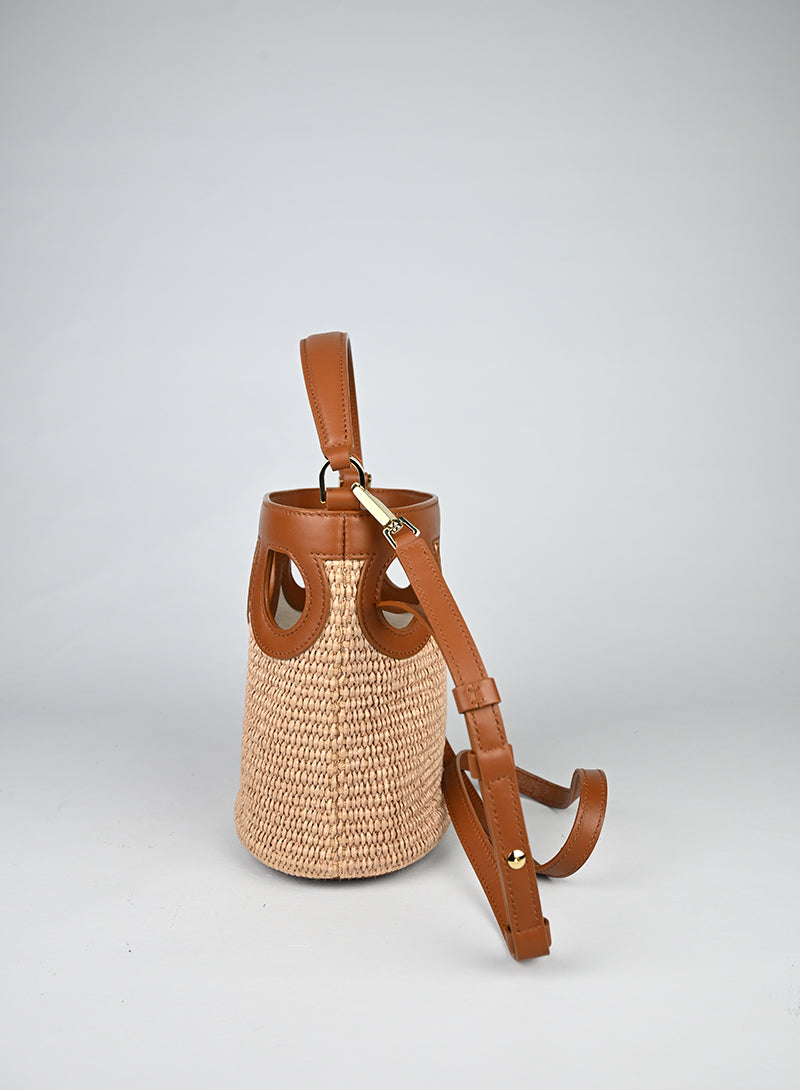 Ferragamo Gancini XS Rafia Cognac
