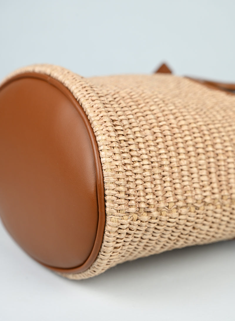 Ferragamo Gancini XS Rafia Cognac