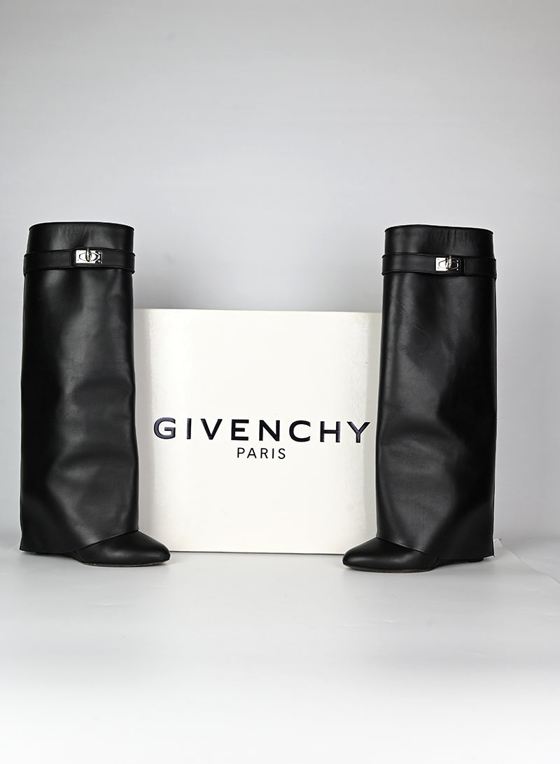 Givenchy Stivali Shark Lock neri - N. 37