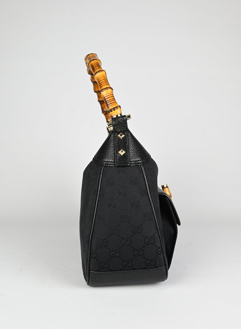 Gucci Borsa Bamboo in tessuto Monogram nero