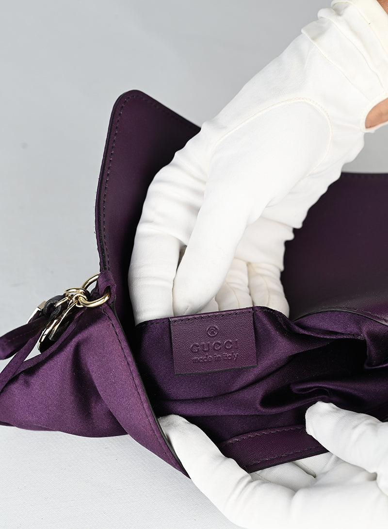 Gucci Pochette in raso viola con strass