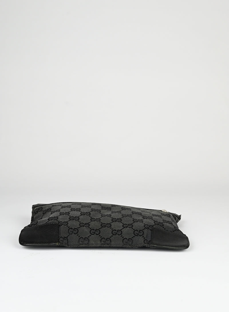 Gucci Pochette in tessuto Monogram nero