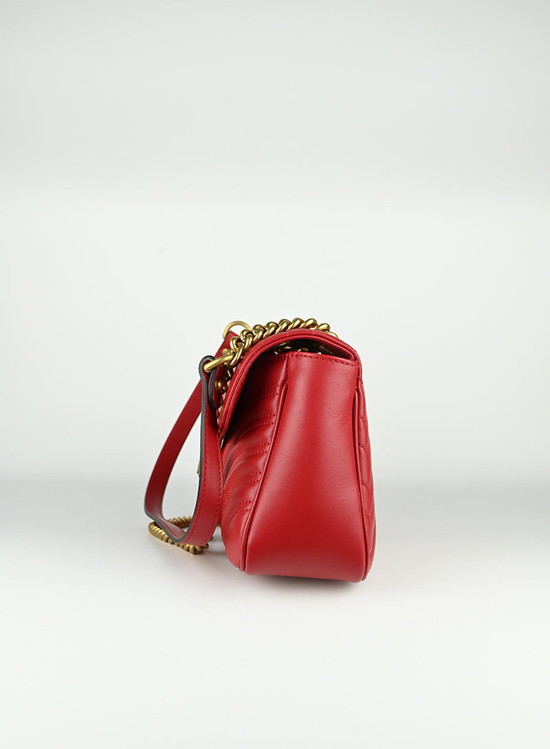 Gucci Borsa Marmont piccola in pelle rossa