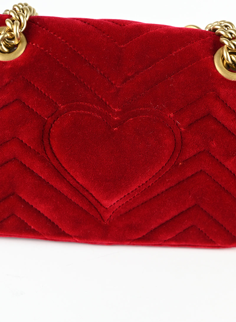 Gucci Borsa Marmont in velluto rosso