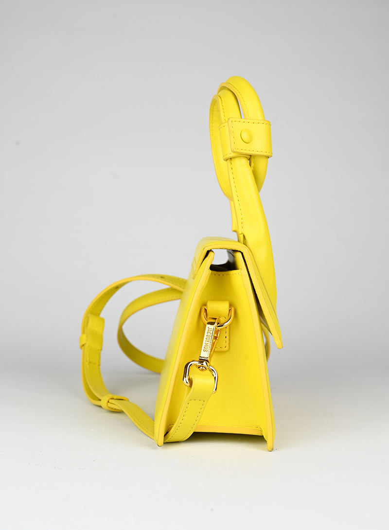 Jacquemus Borsa Le Chiquito Noeud gialla