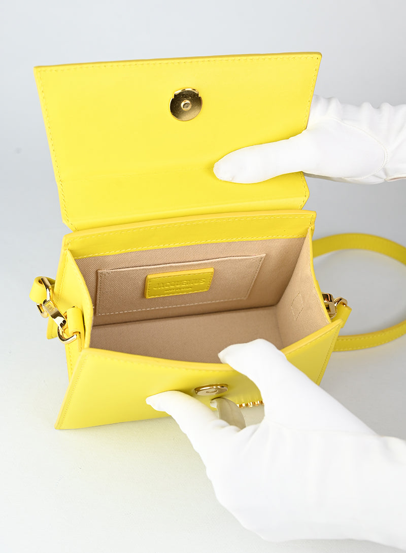 Jacquemus Borsa Le Chiquito Noeud gialla