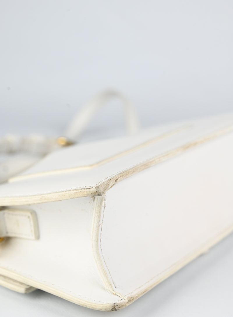 Jacquemus Borsa Le Grand Bambino in pelle bianca