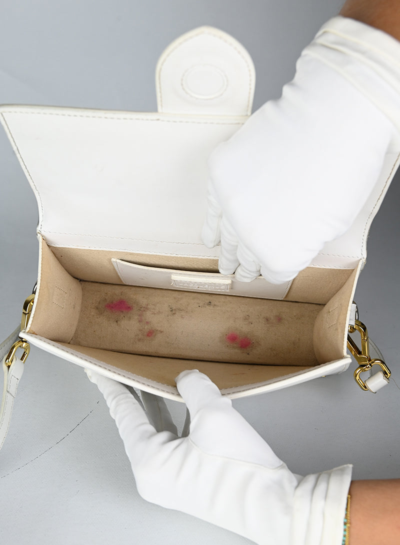 Jacquemus Borsa Le Grand Bambino in pelle bianca