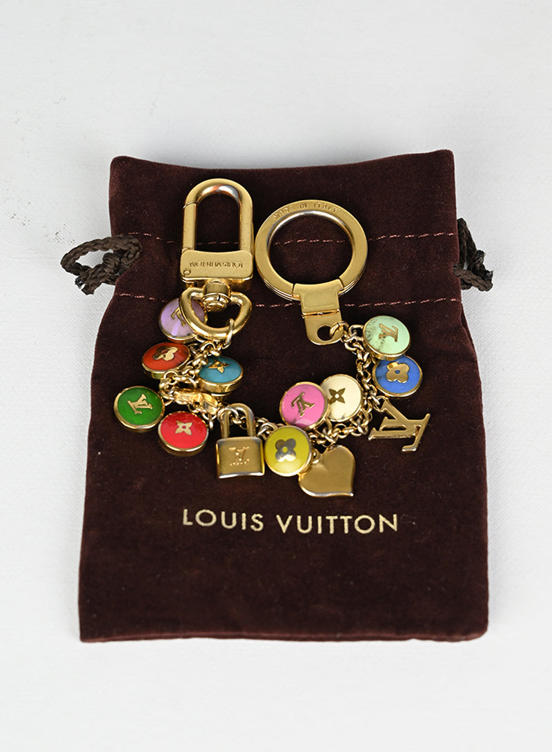 Louis Vuitton Trick con catena oro