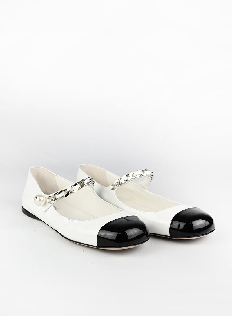 Miu Miu Ballerine in vernice bianche - N. 39