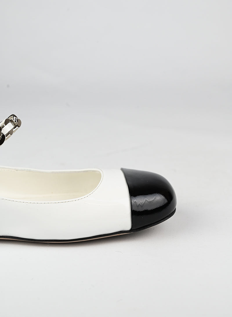 Miu Miu Ballerine in vernice bianche - N. 39