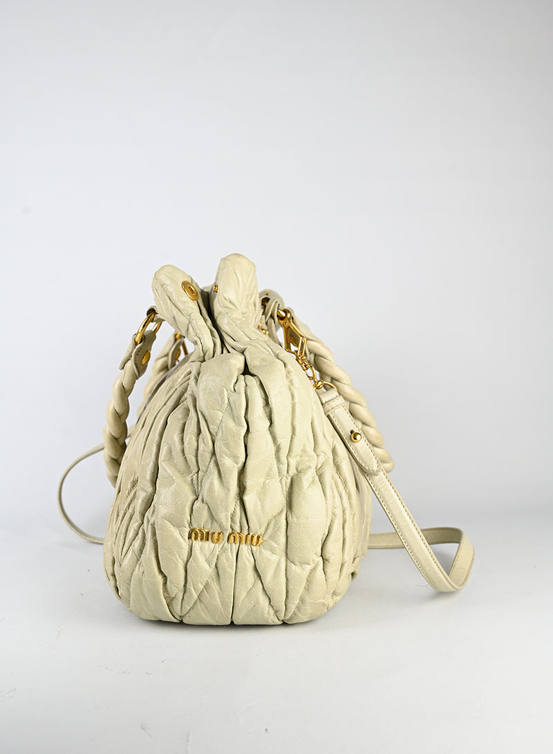 Miu Miu Borsa a spalla in pelle coffer ecrù