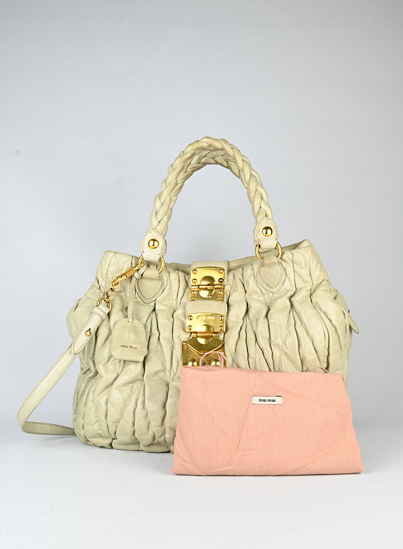 Miu Miu Borsa a spalla in pelle coffer ecrù