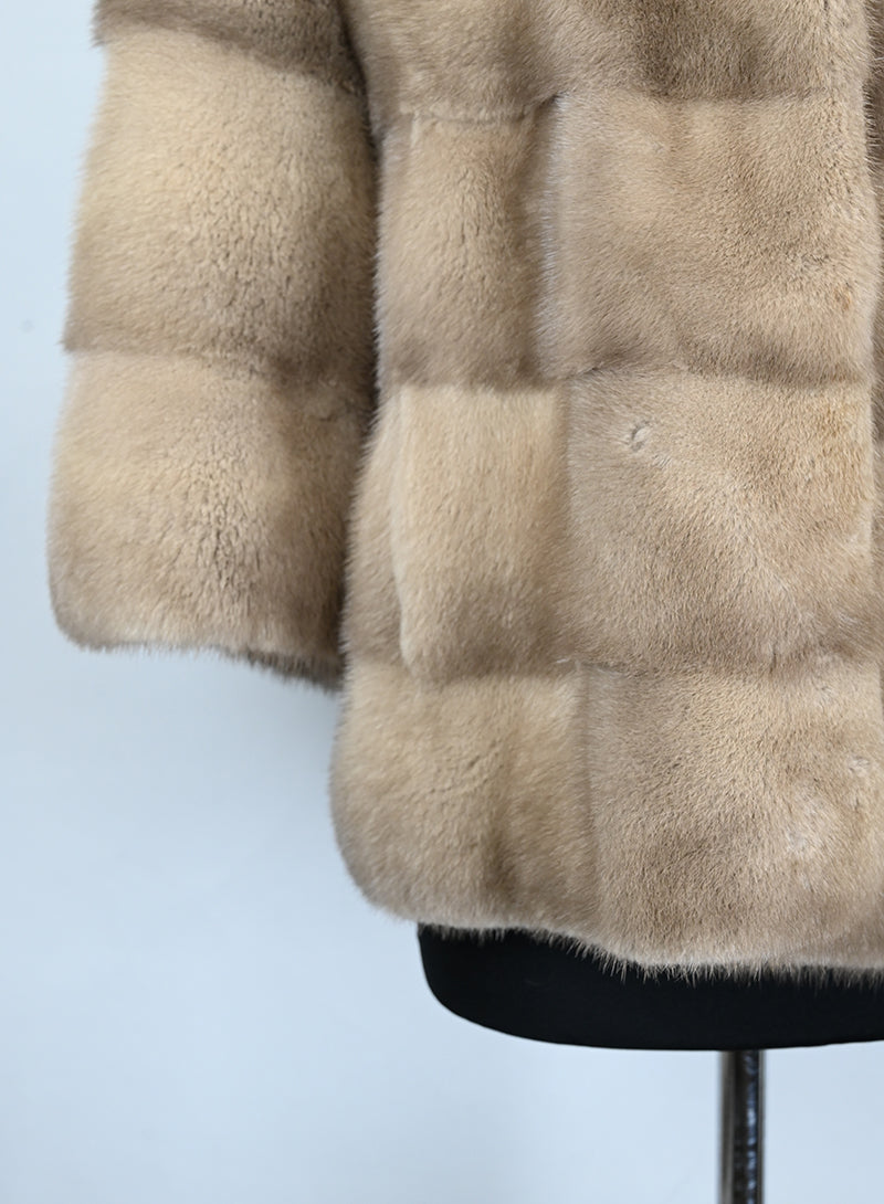 Pelliccia corta in visone beige - Tg. 42