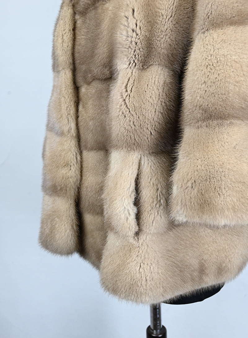 Pelliccia corta in visone beige - Tg. 42