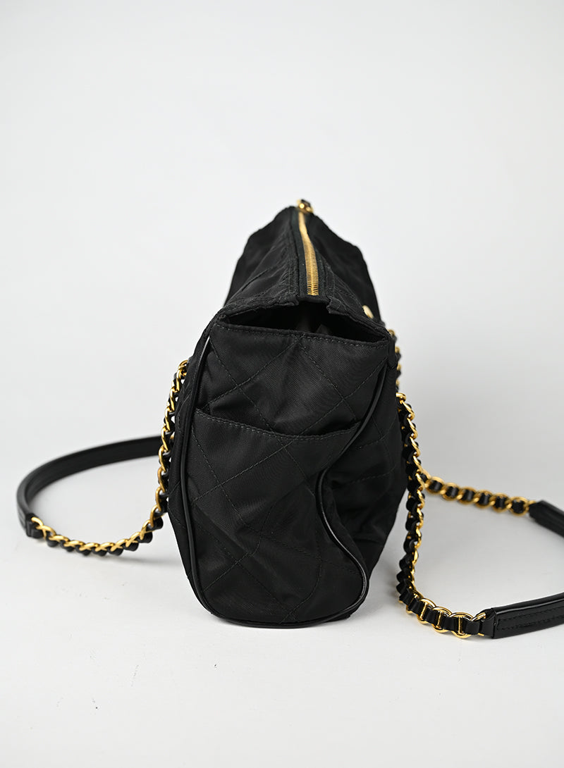 Prada Borsa a Spalla Nylon Nera