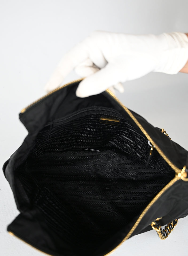 Prada Borsa a Spalla Nylon Nera