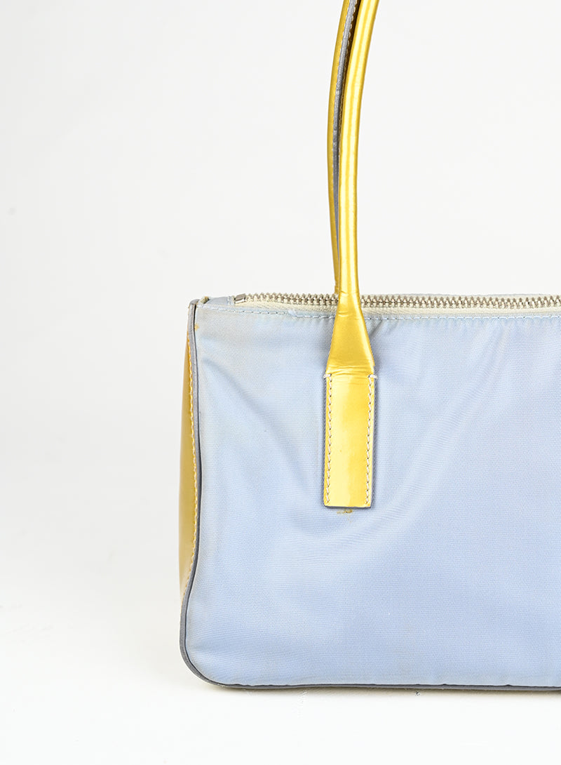 Prada Borsa in Re-nylon azzurra e oro